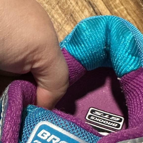 Brooks Women's Blue and Purple Running Shoes size 9 - Picture 3 of 8